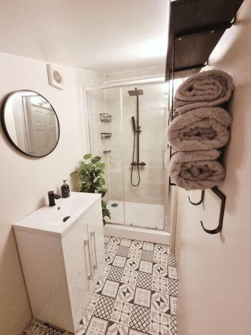 Charming Cottage Next To John Radcliffe Hospital With Free Parking Oxford Exterior foto